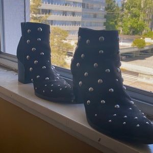 Suede Silver Studded Ankle Boots: US 6
